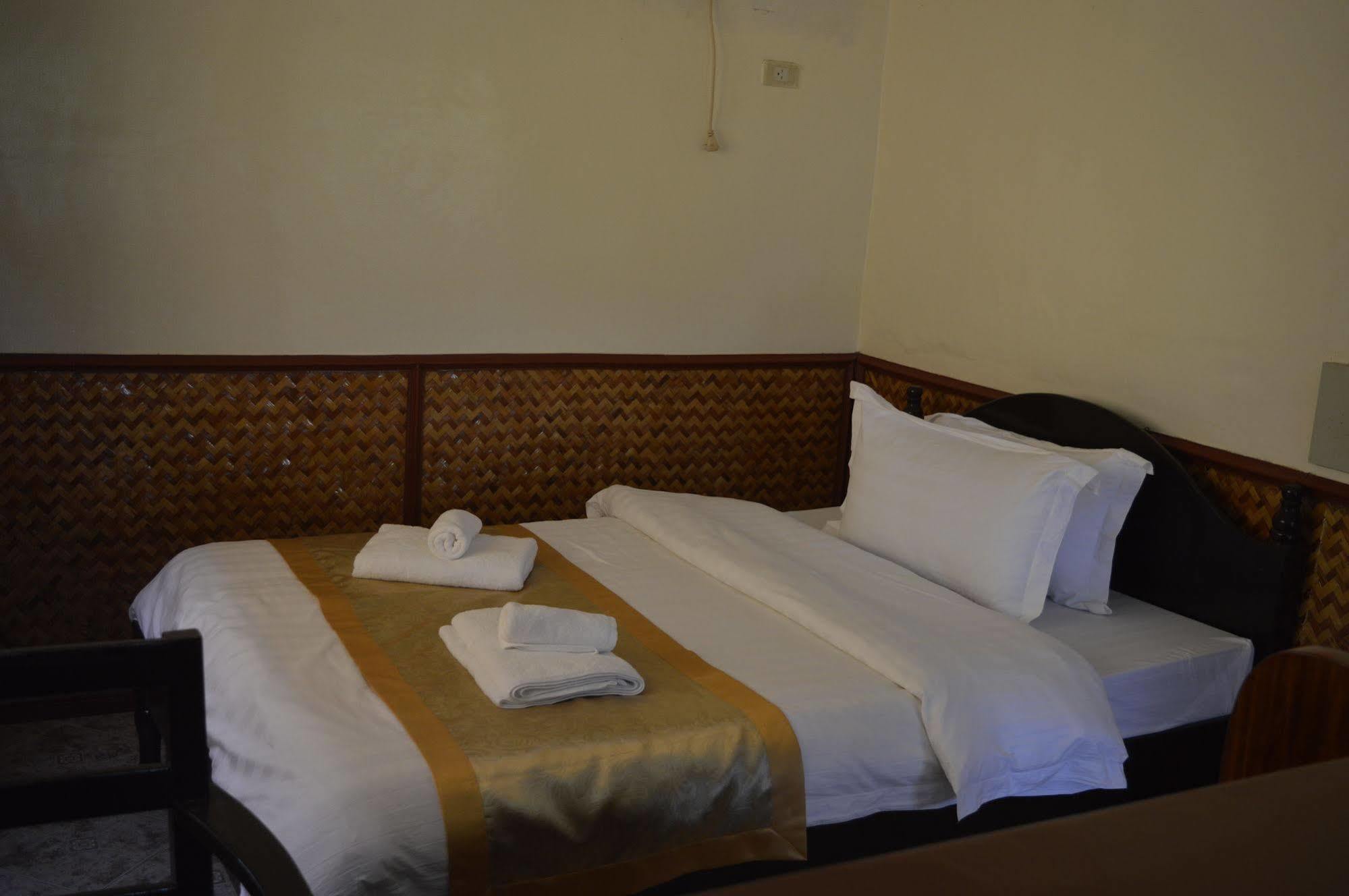 Palawan Seaview Resort Puerto Princesa Zewnętrze zdjęcie